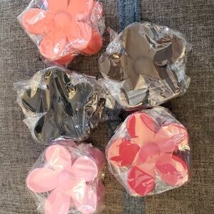 LuSeren 5 Piece 3 Inch Large Flower Hair Claw Clip Set